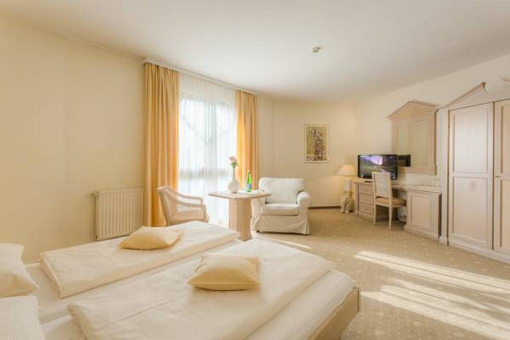 Kurhotel Leonardo Hoheneich Room photo